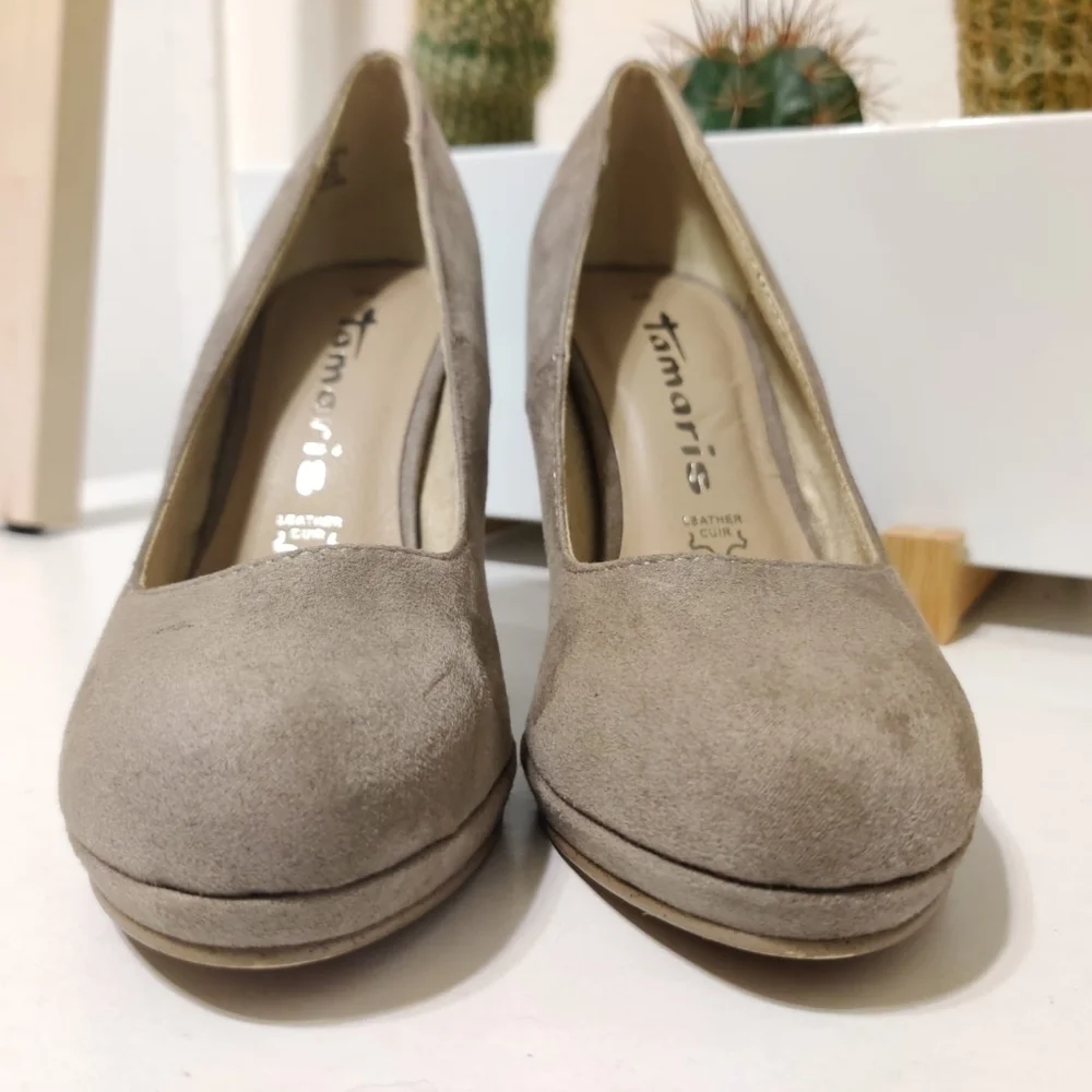 TAMARIS Wortmann KG Suede Nude Platform Pumps Taupe‎ SZ 36 EU Round Toe Slip On